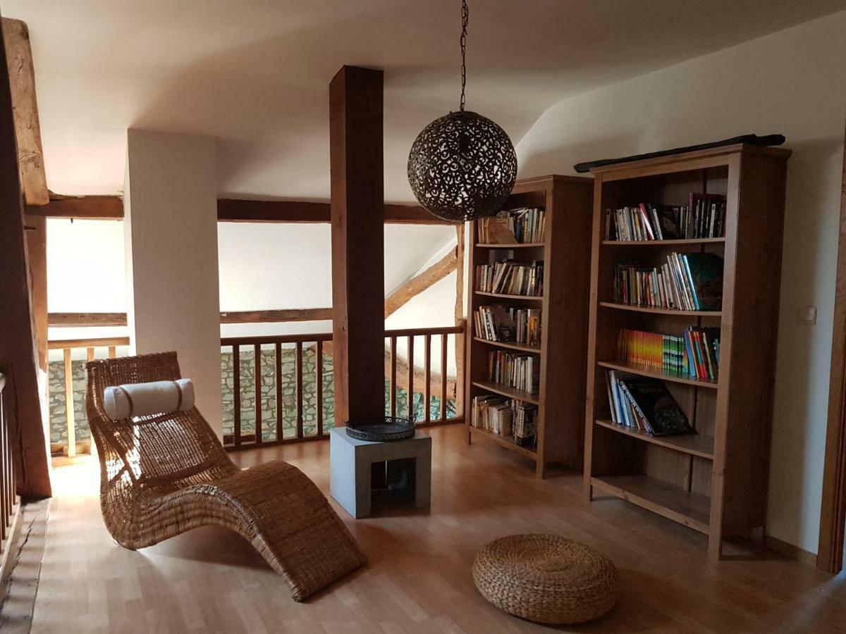 La Parenthese Villa Chimay Luaran gambar